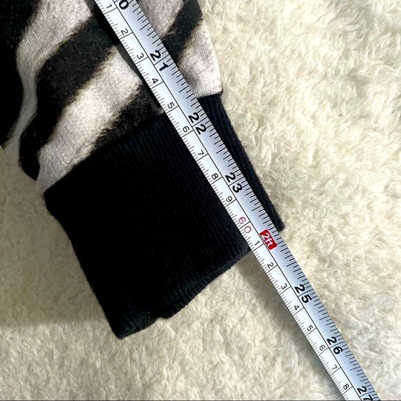 Adidas Originals Crew Neck Sweater | Zebra Print - Picture 7 of 8